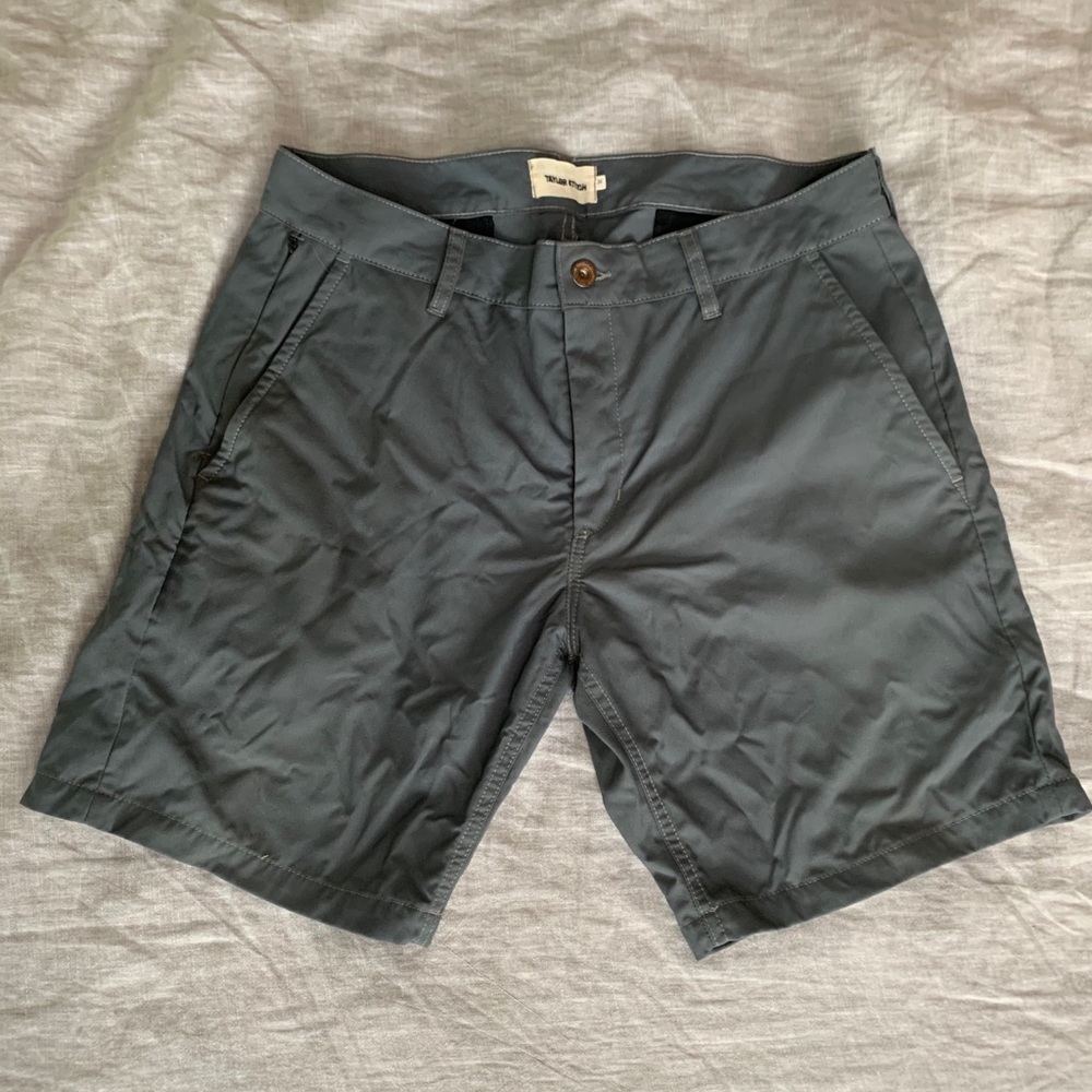 Taylor Stitch Travel Short in Charcoal/34